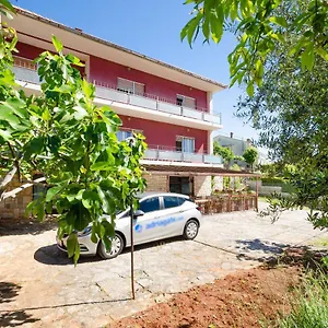Mladen Jelica Apartman